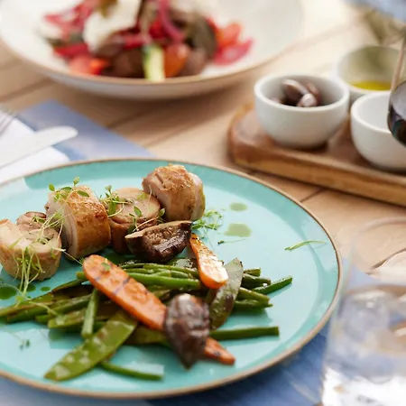 Summer Senses Luxury Hotel